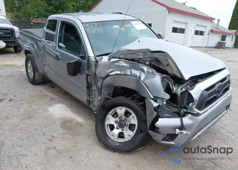 2014 Toyota Tacoma Base V6 z USA, uszkodzony, nr VIN 5TFUU4EN4EX087353